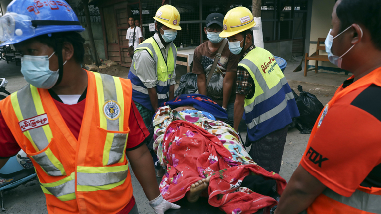 Μιανμάρ: Η απεσταλμένη του ΟΗΕ καταδικάζει το «λουτρό αίματος» – Τουλάχιστον 38 νεκροί την Κυριακή