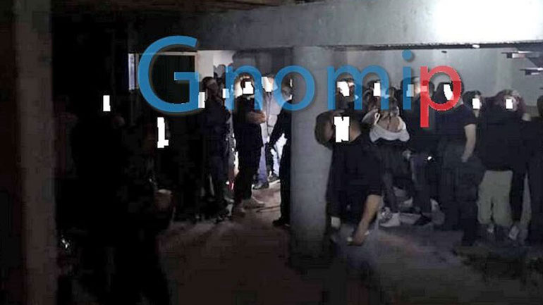 Στον εισαγγελέα τη Δευτέρα οι συλληφθέντες για το κορωνοπάρτι με 98 άτομα