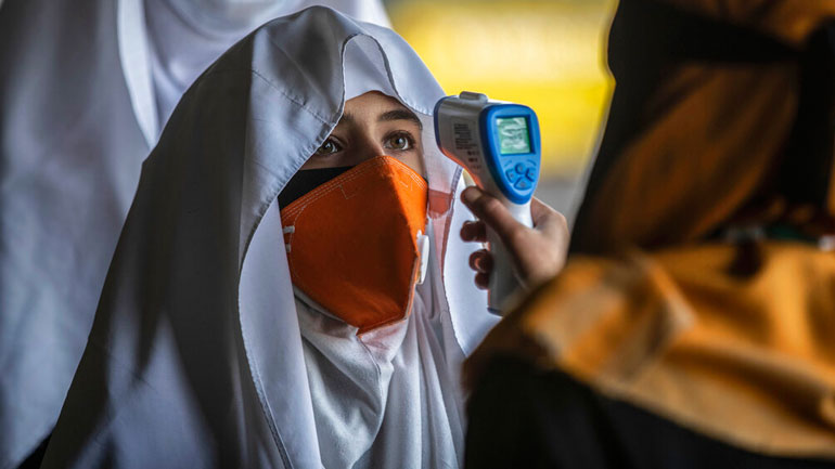 Χιλιάδες νέα κρούσματα καταγράφει η Ινδία