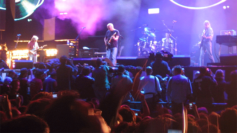 Οι Pink Floyd επανακυκλοφορούν τη συναυλία του 1990 στο Knebworth House