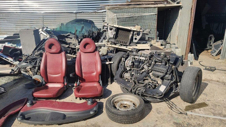 Εξάρθρωση σπείρας που έκλεβε αυτοκίνητα και στη συνέχεια πωλούσε τα εξαρτήματά τους ως ανταλλακτικά