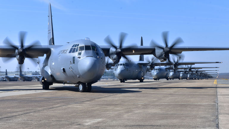 Mεταφορά 11 ασθενών από νησιά προς νοσοκομεία αστικών κέντρων με μέσα της Πολεμικής Αεροπορίας