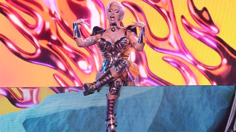 Η Cardi B εκφράζει τη στήριξή της στο κίνημα #FreeHaiti