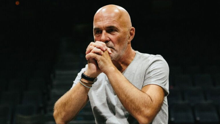 Καταγγελία-σοκ της Κίνησης Αναπήρων Καλλιτεχνών για τον Στάθη Λιβαθινό