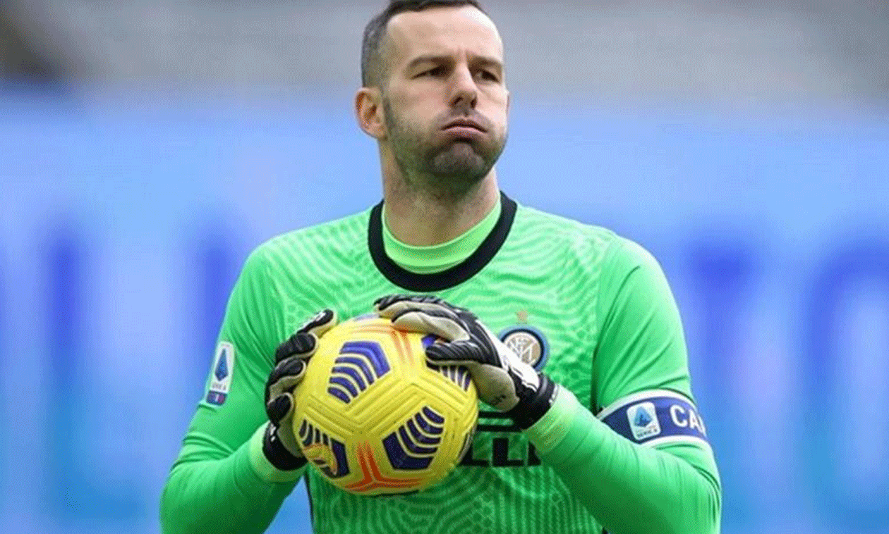 Ίντερ: Θετικός στον κορωνοϊό και ο Χαντάνοβιτς