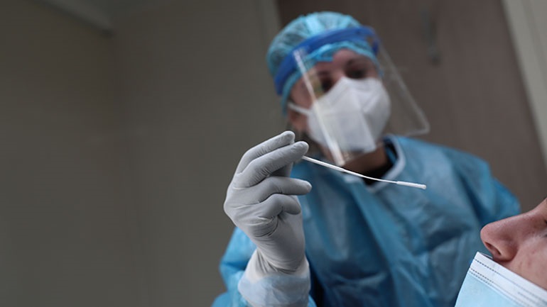 Συνολικά 2.476 τα κρούσματα της βρετανικής μετάλλαξης και 55 της Ν. Αφρικής