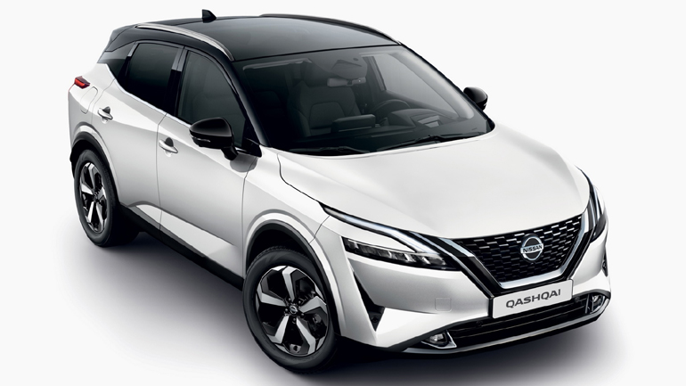 Στάνταρ η πανοραμική γυάλινη οροφή στην έκδοση Premiere Edition.