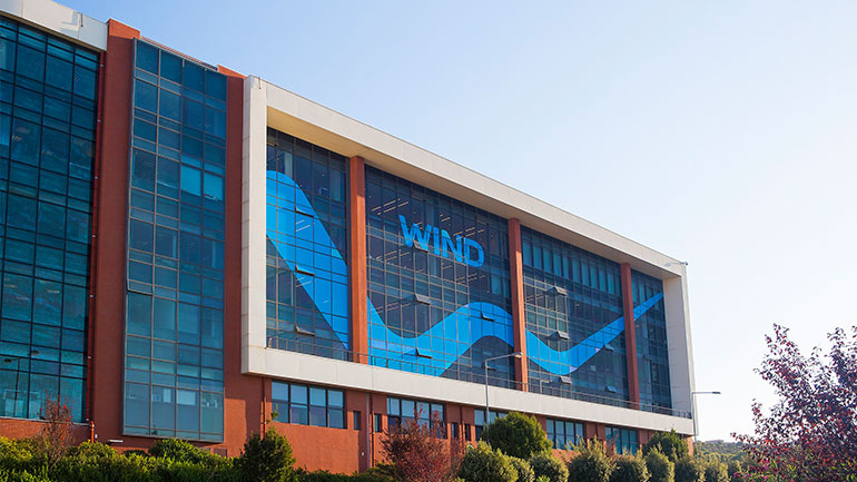 Ποιες ειναι οι βιομηχανικές περιοχές που θα αποκτήσουν δίκτυα οπτικών ινών