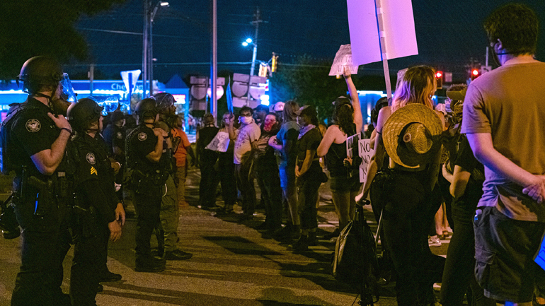 Νέο πιθανό έγκλημα μίσους συγκλονίζει την Ατλάντα των ΗΠΑ