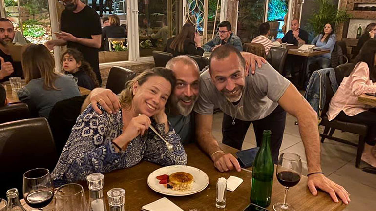 Ένας Έλληνας περιγράφει τη ζωή στο Ισραήλ μετά τον εμβολιασμό