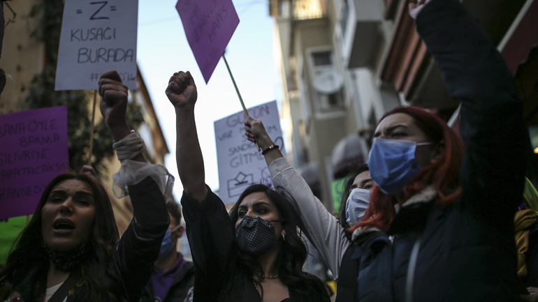 Η Τουρκία εγκαταλείπει τη Σύμβαση για την καταπολέμηση της βίας κατά των γυναικών