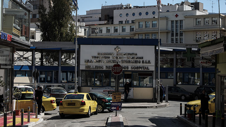 Τζανάκης: «Πρόβλεψη για 710 διασωληνωμένους και αποκλιμάκωση από τα μέσα Απριλίου»