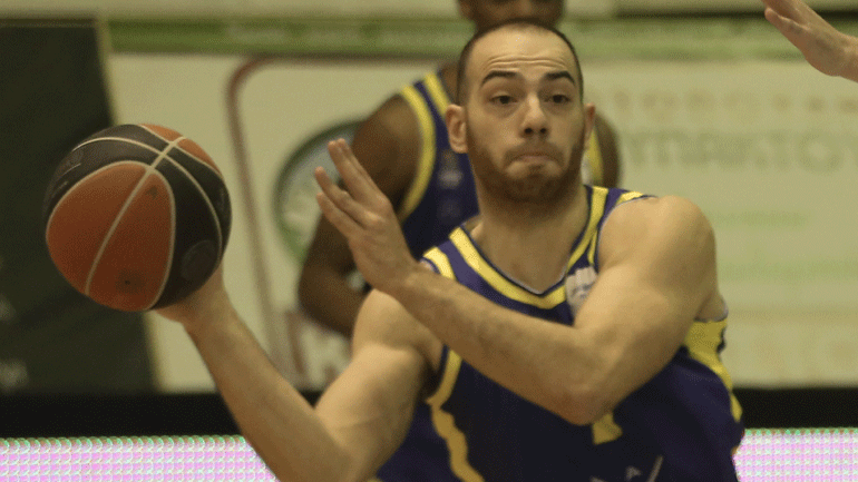 Κάρφωμα βγαλμένο από το ΝΒΑ διά χειρός Μουράτου!