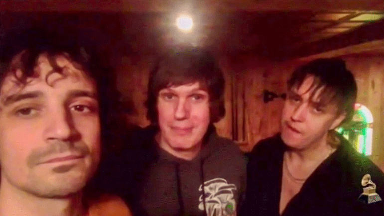 Το πρώτο τους Grammy κέρδισαν οι Strokes