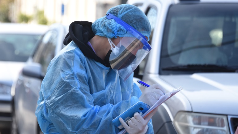 Συνεχίζει να μετρά νεκρούς η Μαλεσίνα – Άλλος ένας θάνατος από Covid-19