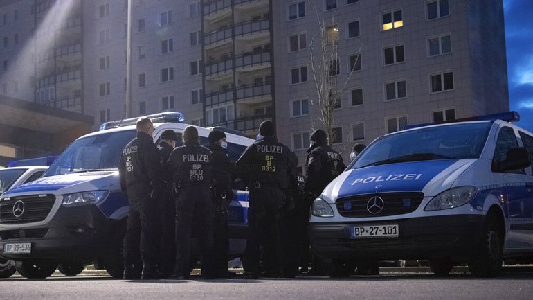 Ιταλία: Οι αρχές ακινητοποίησαν σκάφος διασώσεων προσφύγων και μεταναστών