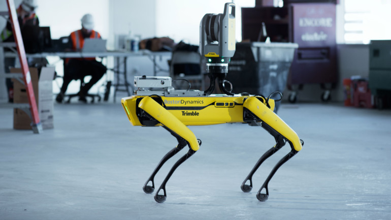 Ήδη τα ρομπότ της Piaggio βρίσκονται στην Boston Dynamics για δοκιμές.