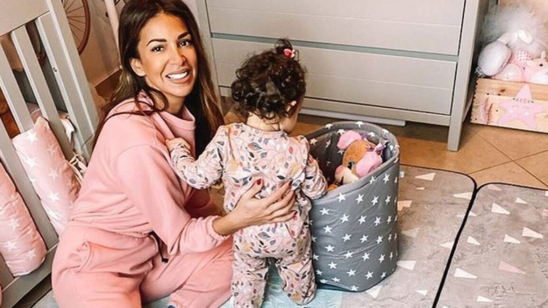 Ελένη Χατζίδου: Όλες οι λεπτομέρειες για τον γάμο και τη βάπτιση της κόρης της