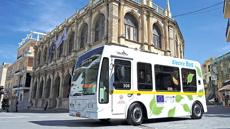 Ηράκλειο: Αρχίζουν δρομολόγια τα νέα ηλεκτροκίνητα λεωφορεία