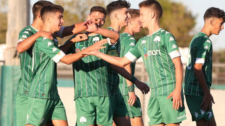 Παναθηναϊκός: Πρότεινε επαγγελματικά συμβόλαια σε Κρυπαράκο, Καρβούνη και Ρόμπι