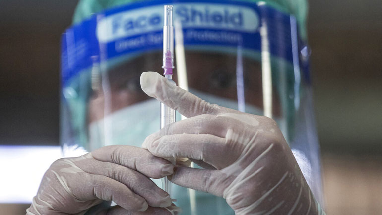 Ταϊλάνδη: Ξεκίνησαν οι κλινικές δοκιμές ενός εγχώριου εμβολίου κατά του κορωνοϊού