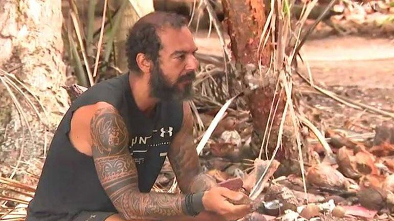 Survivor: Ενοχλημένος ο Τριαντάφυλλος με όσα ανέφερε ο Κοψιδάς κατά την αποχώρησή του