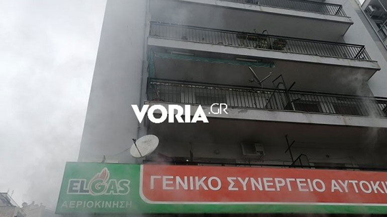 Μεγάλη φωτιά σε συνεργείο στη Θεσσαλονίκη