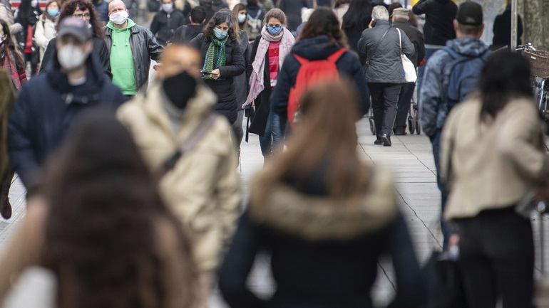 Κορωνοϊός: 250 θάνατοι το τελευταίο 24ωρο στη Γερμανία