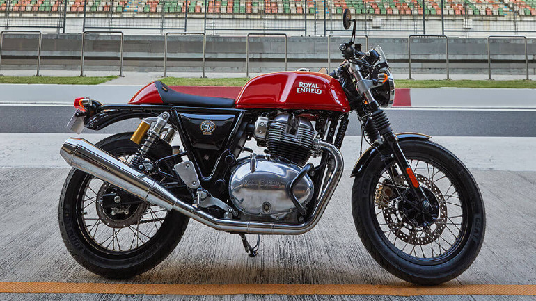 Το πιο σπορ Continental GT στο αγωνιστικό κόκκινο χρώμα.