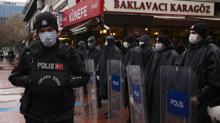 Τουρκία: Συνελήφθησαν 150 μέλη του στρατού για πιθανές διασυνδέσεις με το δίκτυο Γκιουλέν