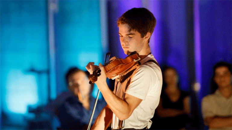 Ρεσιτάλ του βιολονίστα Χριστόφορου Πετρίδη στο Megaron Online