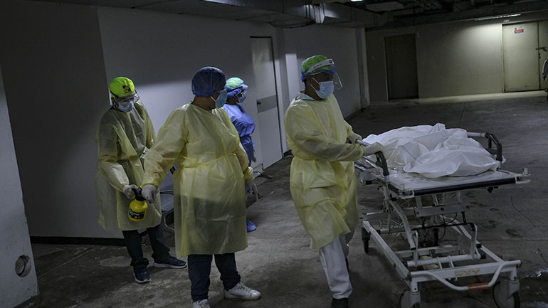 Ρεκόρ θανάτων από τον κορωνοϊό καταγράφηκε στην Ουκρανία