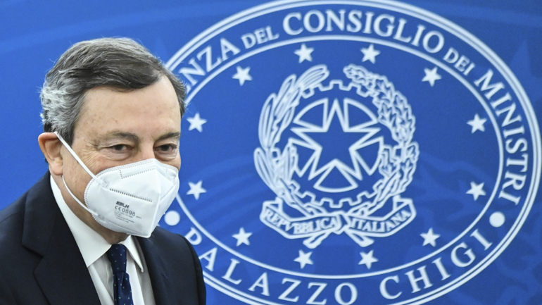 Υπέρ του «ψηφιακού πράσινου πάσου» τάχθηκε ο Ντράγκι