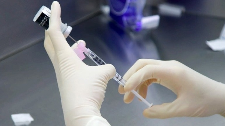 Ε.Ε: Συμφωνία για την ενίσχυση της παραγωγής εμβολίων στην Ευρώπη