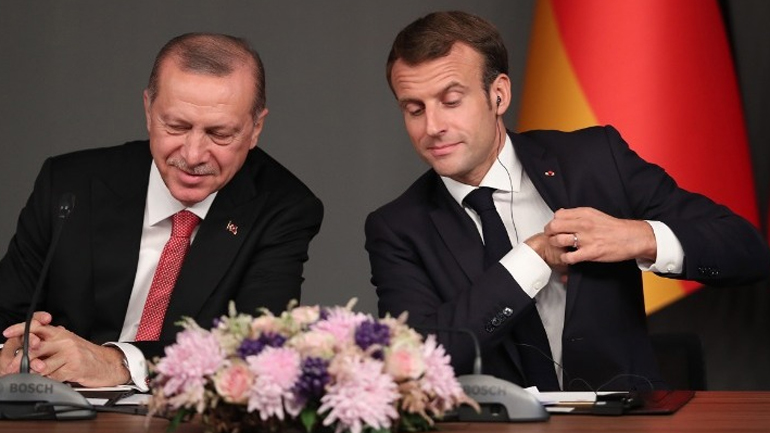 Τουρκία: Απαράδεκτες οι δηλώσεις Μακρόν για απόπειρα ανάμιξης στις γαλλικές προεδρικές εκλογές