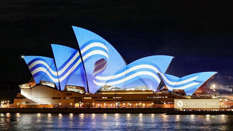 Σίδνεϊ: Η Όπερα φωταγωγήθηκε με τα χρώματα της ελληνικής σημαίας