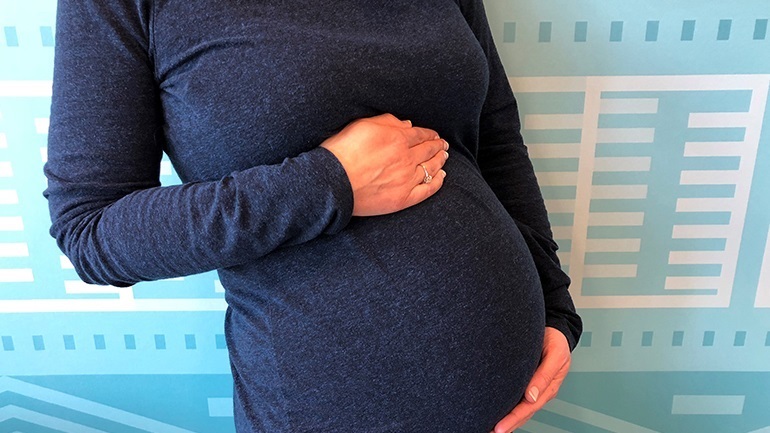 Έρευνα: Τα εμβόλια mRNA κατά του Covid-19 είναι ασφαλή και αποτελεσματικά για τις έγκυες