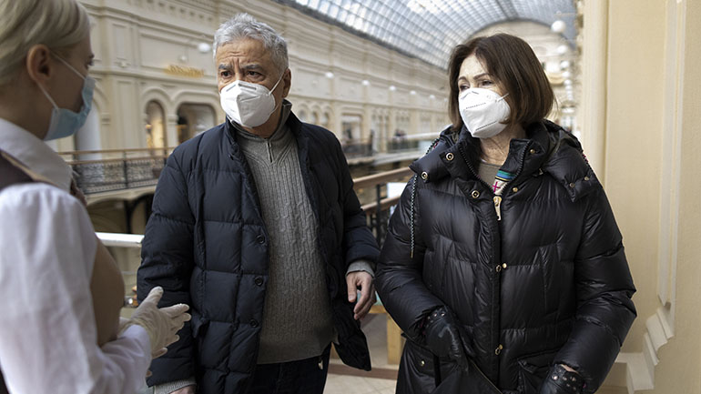 Η Ρωσία ξεπέρασε τα 4,5 εκατομμύρια κρούσματα Covid-19