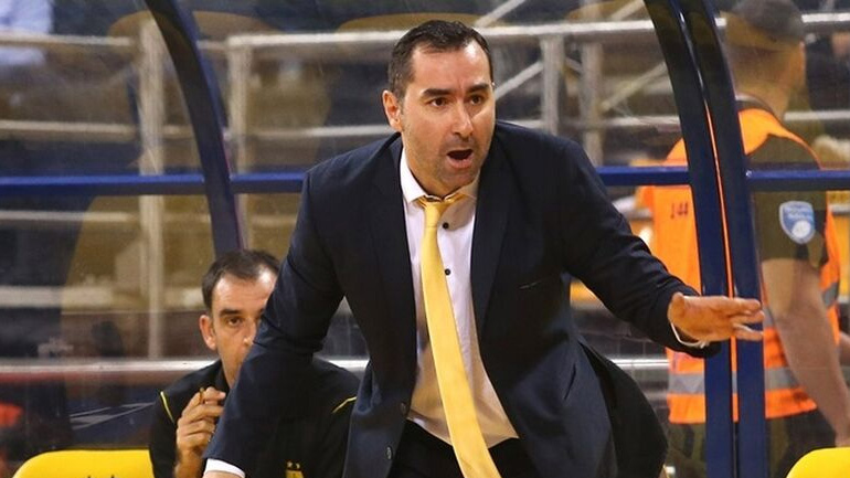 Καμπερίδης: «Ομάδα με βάθος και ποιότητα η ΑΕΚ»