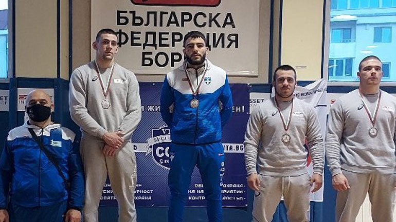 Πάλη: Χρυσός ο Παγκαλίδης, 5 ελληνικά μετάλλια στη Βουλγαρία