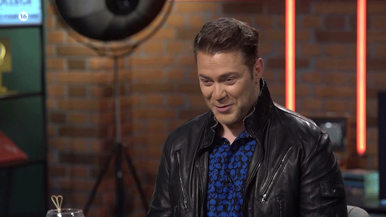 Χρήστος Χολίδης: «Έχω κάνει one night stand αλλά δεν μου άρεσε»