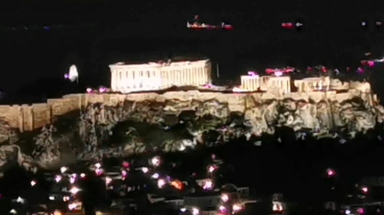 Ώρα της Γης: Έσβησε τα φώτα της η Ακρόπολη για την προστασία του περιβάλλοντος