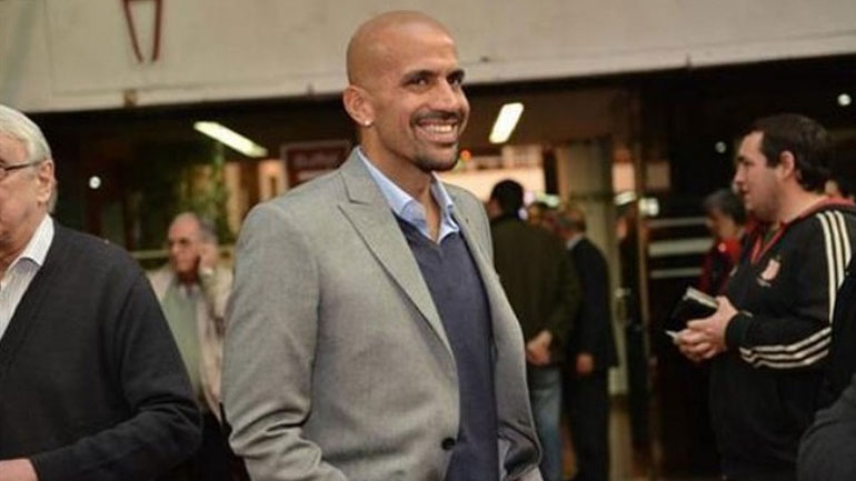 Ο Βερόν αποχώρησε από την προεδρία της Εστουντιάντες