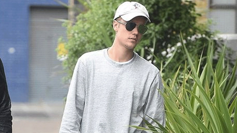 Ο Justin Bieber επισκέφθηκε φυλακή στην California για να μιλήσει για τον Θεό