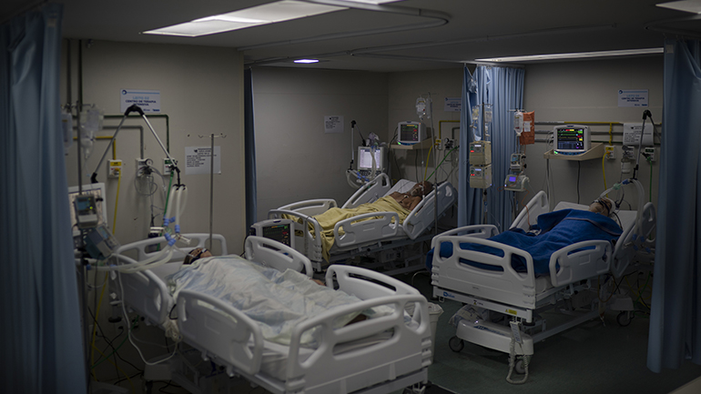 Ουκρανία: Σε επίπεδα ρεκόρ οι ημερήσιες εισαγωγές ασθενών με Covid-19 στα νοσοκομεία