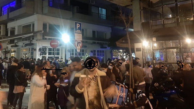 Υπαίθρια πάρτι στους δρόμους της Θεσσαλονίκης