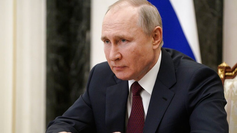 Για συνομιλίες με Μέρκελ και Μακρόν ετοιμάζεται το Κρεμλίνο