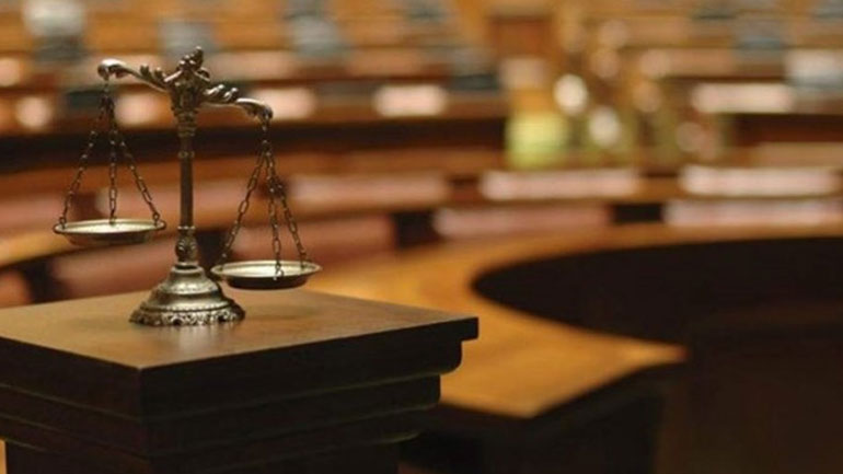 Παράσταση στον ανακριτή της υπόθεσης δηλώνουν τα θύματα της κλοπής από τις θυρίδες στο Ψυχικό Παράσταση στον ανακριτή της υπόθεσης δηλώνουν τα θύματα της κλοπής από τις θυρίδες στο Ψυχικό