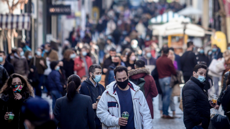 Κρίσιμα τα επόμενα 24ωρα για το lockdown