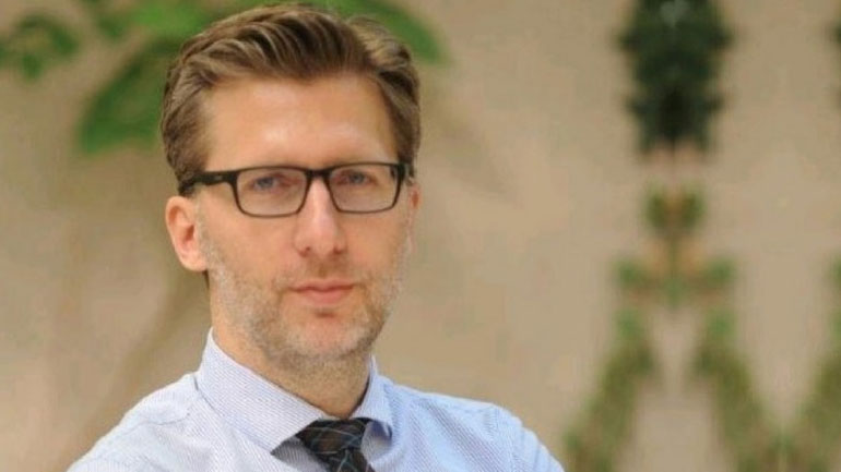 Άκης Σκέρτσος: «Ο ΣΥΡΙΖΑ συμπεριφέρεται σαν να μη θέλει να τελειώσει η πανδημία»